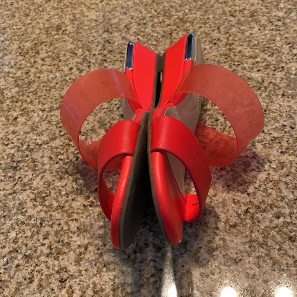 Alfani StepNFlex Coral-Orange Leather Wedge summer Sandal mules Size 7.5. EUC.